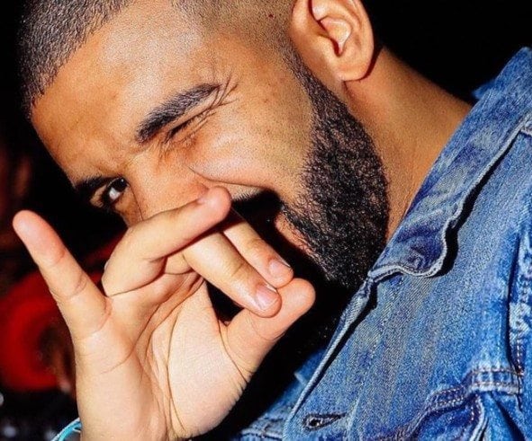 Drake non frequentando Rihanna
