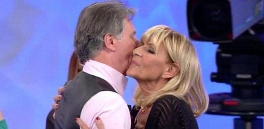 Gemma Galgani e Giorgio Manetti: la verità sul bacio da Costanzo