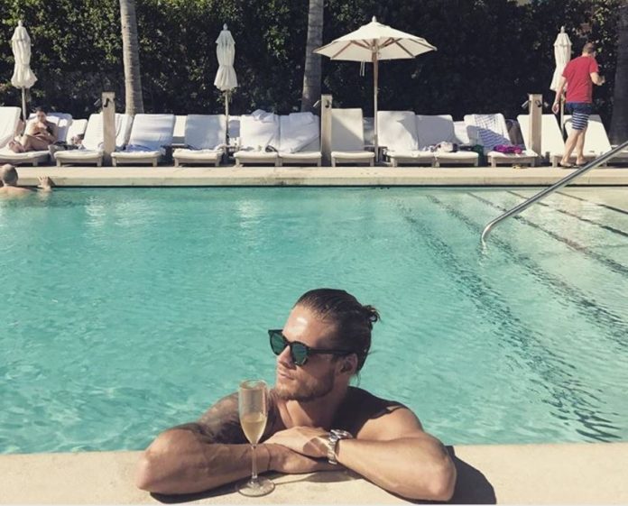 Rurik Gislason dell'Islanda: carriera e vita privata del calciatore