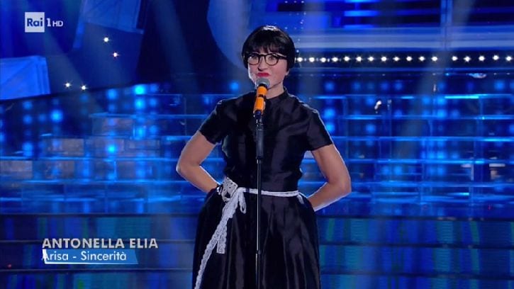 Antonella Elia è Arisa a Tale e Quale Show