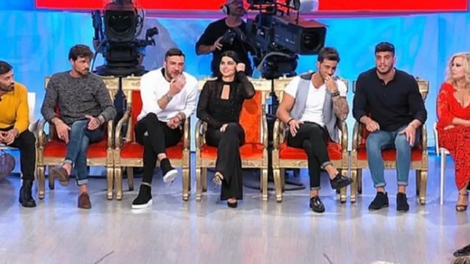 Tronista del Trono Classico: quale sei della stagione 2018/2019? (TEST) Tronista di Uomini e donne: quale sei degli attuali? (TEST) Uomini e donne anticipazioni Trono Classico: registrazione 22 novembre