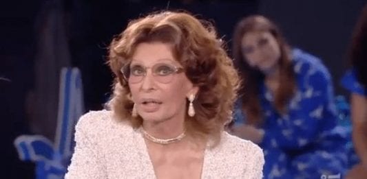 Sophia Loren ospite a Ballando con le Stelle? L'indiscrezione