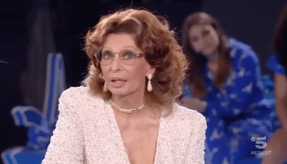 Sophia Loren ospite a Ballando con le Stelle? L'indiscrezione
