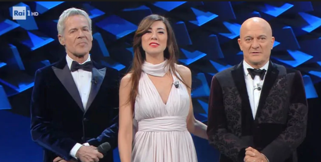 Sanremo 2019 quarta serata; ospite, classifica parziale e i duetti