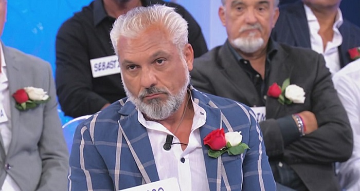 Uomini e donne Over: Rocco Fredella torna single e attacca Gemma