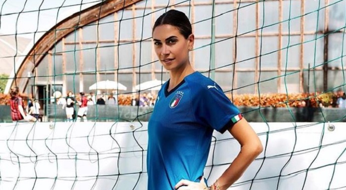 Melissa Satta prima estate da single tra calcio femminile e il figlio