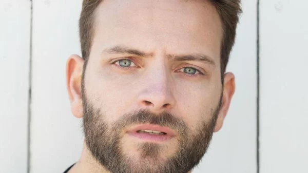 Alessandro Borghi si è fidanzato: ecco chi è il nuovo amore dell'attore