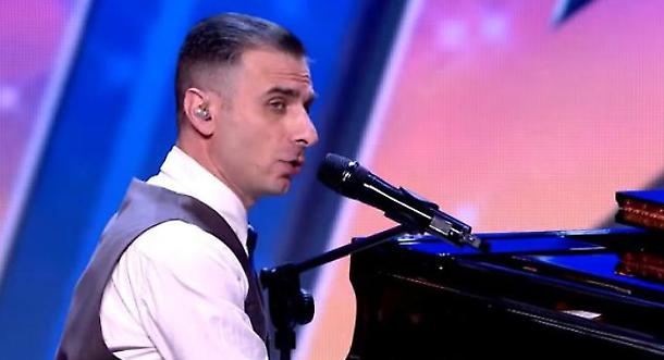 Italia's Got Talent: il vincitore ha accoltellato un musicista ed è scappato. Ecco cosa è successo