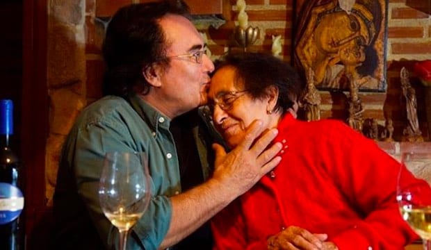 Albano: la toccante lettera dedicata alla madre Jolanda dopo la scomparsa. Le dolci parole