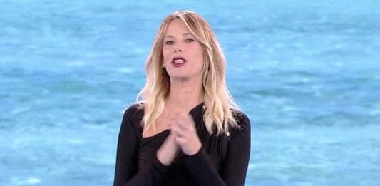 Alessia Marcuzzi torna con un vecchio programma su Canale 5: il retroscena