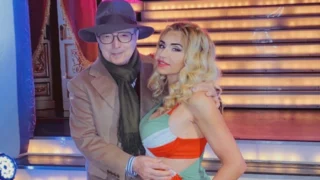 Valeria Marini La Presidente