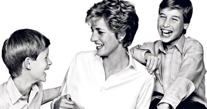 Lady Diana: messa all'asta una lettera della Principessa, firmata anche da William e Harry