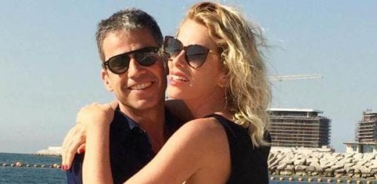 Alessia Marcuzzi e suo marito si sono lasciati? Il gossip lanciato da Dagospia