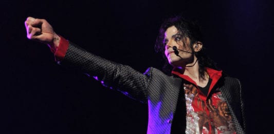 Michael Jackson: il web ricorda l'11esimo anniversario dalla morte del cantante