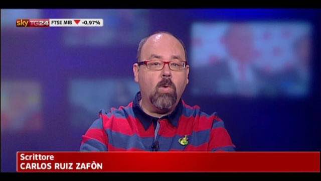 Carlo Ruiz Zafón è morto. Il web commenta la scomparsa