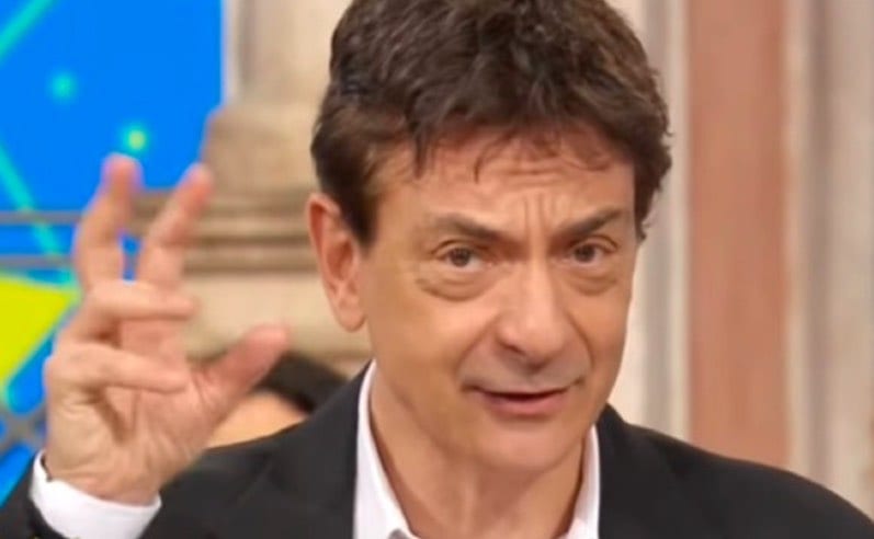 Oroscopo Paolo Fox Oggi Domenica 2 Agosto Bene I Pesci E Il Cancro