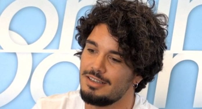 Gianluca Tronista Di Uomini E Donne Età