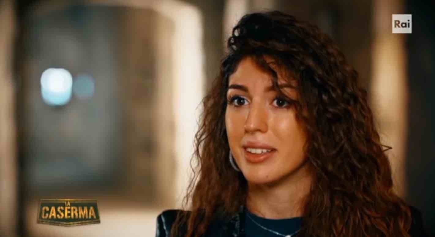 Chi è Elena Santoro de La Caserma? Età e Instagram