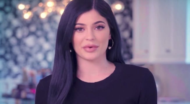 Kylie Jenner produce un igienizzante mani. Piovono critiche per il prezzo