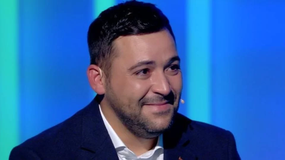 C'è Posta Per Te: Giuseppe trova lavoro grazie a Maria De Filippi