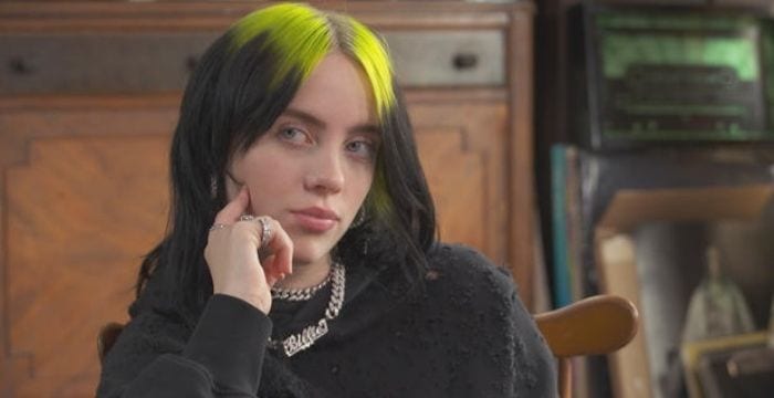 Billie Eilish look capelli biondi