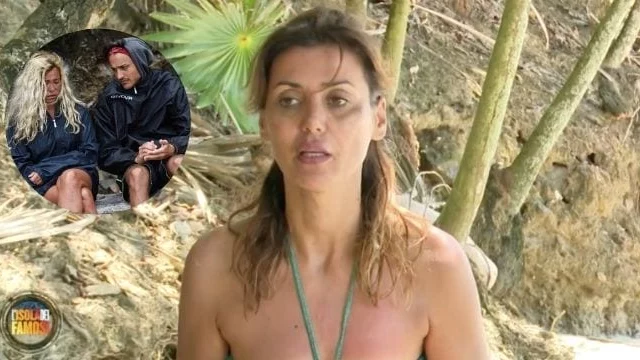Daniela Martani attacca awed