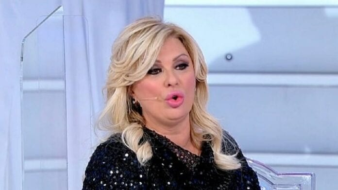 Tina Cipollari Assente A Uomini E Donne Perché