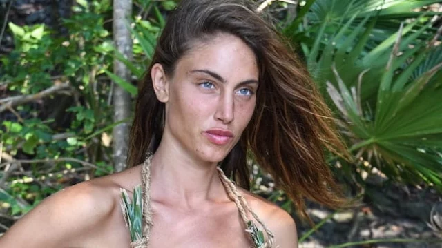 L’Isola dei Famosi: ecco le naufraghe con e senza trucco (FOTO)