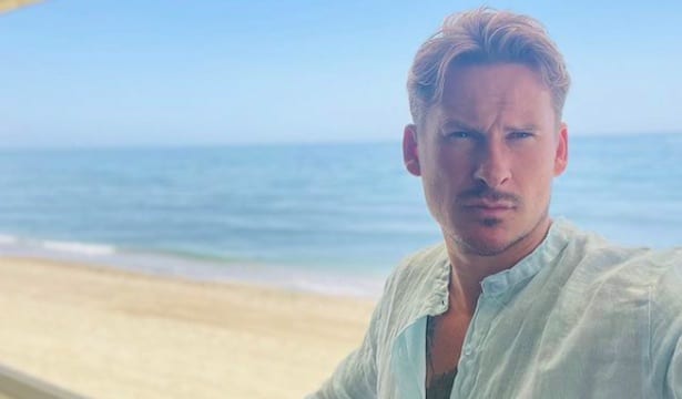 Lee Ryan dei Blue fa coming out e si cancella dai social: i motivi