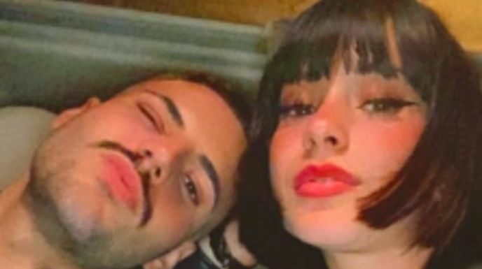 Martina Miliddi e Raffaele Renda si baciano sui social e provocano i fan