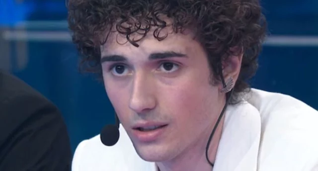Tancredi fa un lungo sfogo su Twitter che preoccupa i fan: le sue parole