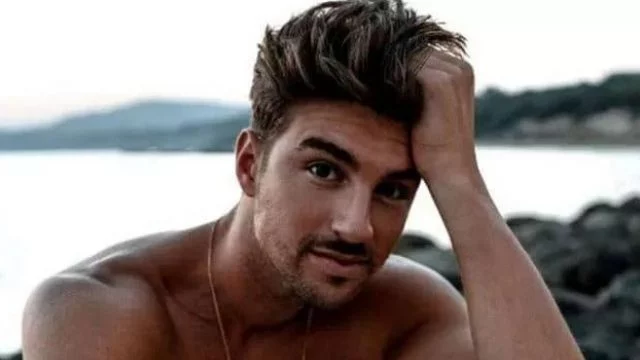 Alessandro damante like contro ex