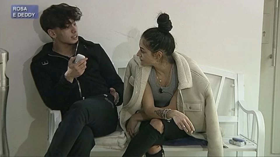 Deddy e Rosa: nuovo scontro a distanza tra i due a causa di alcuni like