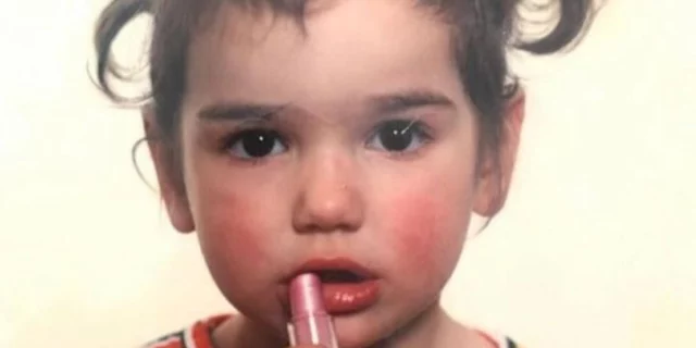 Dua Lipa da bambina