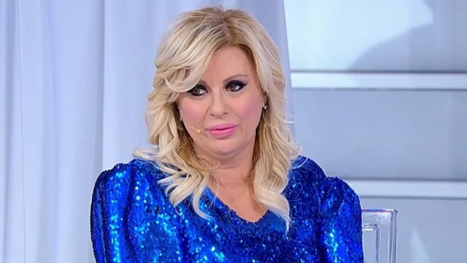 Tina Cipollari tradita da Vincenzo Ferrara con una Dama del Trono Over? Le indiscrezioni del web
