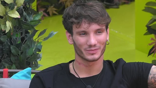 Manuel Bortuzzo potrebbe lasciare il GF Vip: oggi il controllo medico