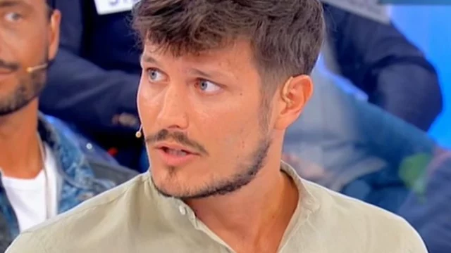 Chi è Alessandro Verdolini corteggiatore di Andrea Nicole a Uomini e Donne? Età, biografia, data di nascita e Instagram