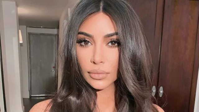 Kim Kardashian ha un nuovo flirt? Beccata mano nella mano con un noto playboy