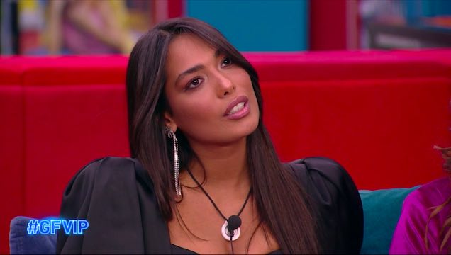 Federica Calemme fa chiarezza sul presunto flirt fuori la Casa