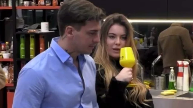 Sophie Codegoni sparla di Jessica con Alessandro