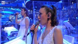 Sanremo 2023: una corista ha partecipato a X Factor con Fedez