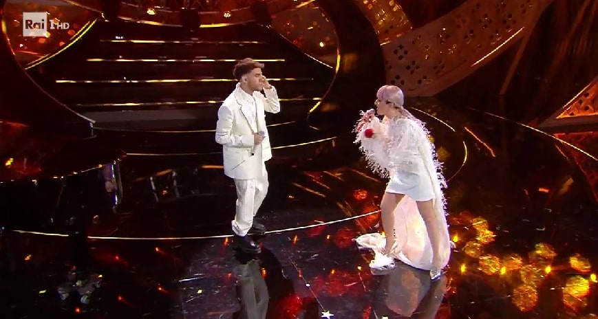 aka7even outfit