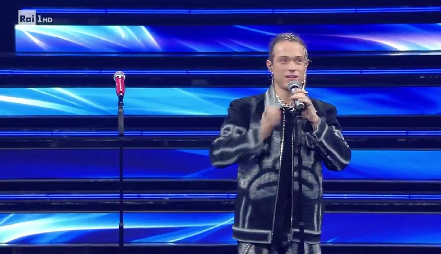 irama outfit