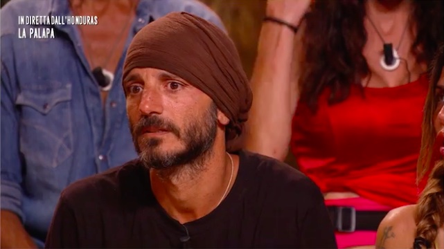 Nicolas Vaporidis si sente male in puntata durante la prova (VIDEO)