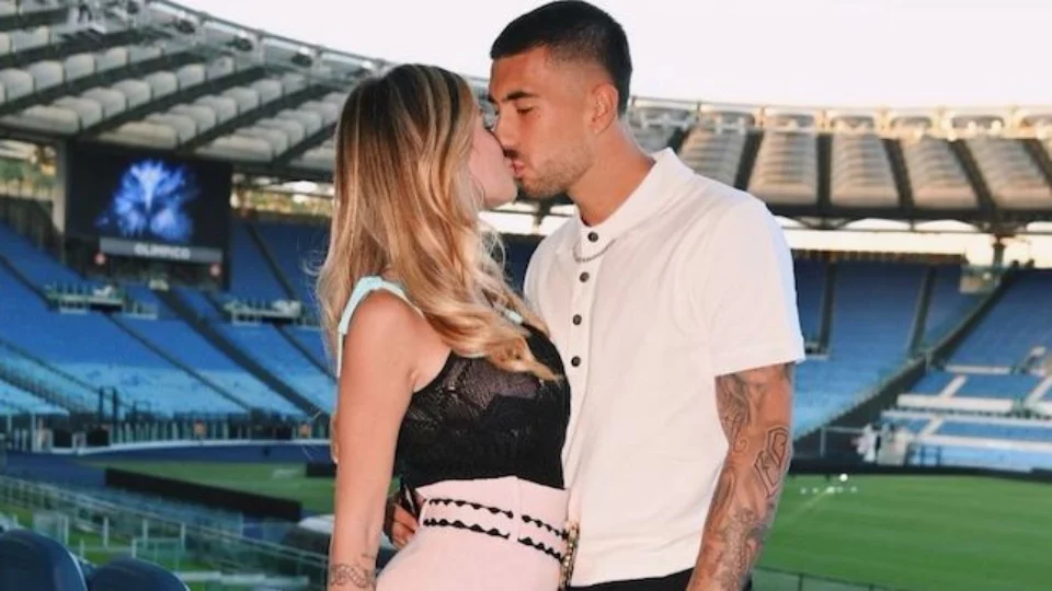 Chiara Nasti e Mattia Zeccagni affittano l'Olimpico per annunciare il sesso del figlio