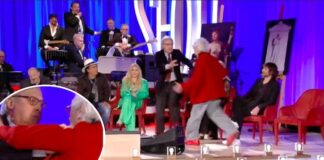 Vittorio Sgarbi e Mughini alle mani- il video dello scontro al Costanzo Show