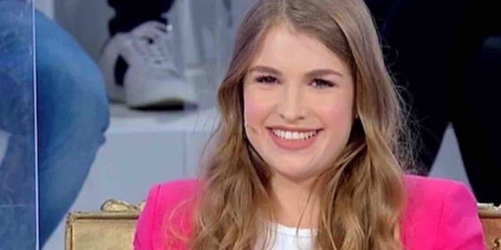 Uomini e Donne, ecco chi ha scelto Veronica Rimondi (ANTICIPAZIONI) Uomini e Donne, ecco chi ha scelto Veronica Rimondi (ANTICIPAZIONI)
