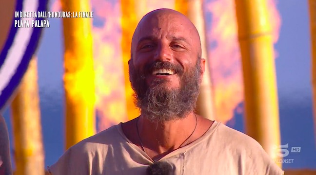 Nicolas Vaporidis vince L'Isola dei Famosi: classifica e percentuali