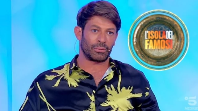 Gianni Sperti interessato a un'ex naufraga? Il gossip