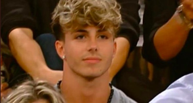 Amici 22, fan di Mattia furiose minacciano di boicottare il talent